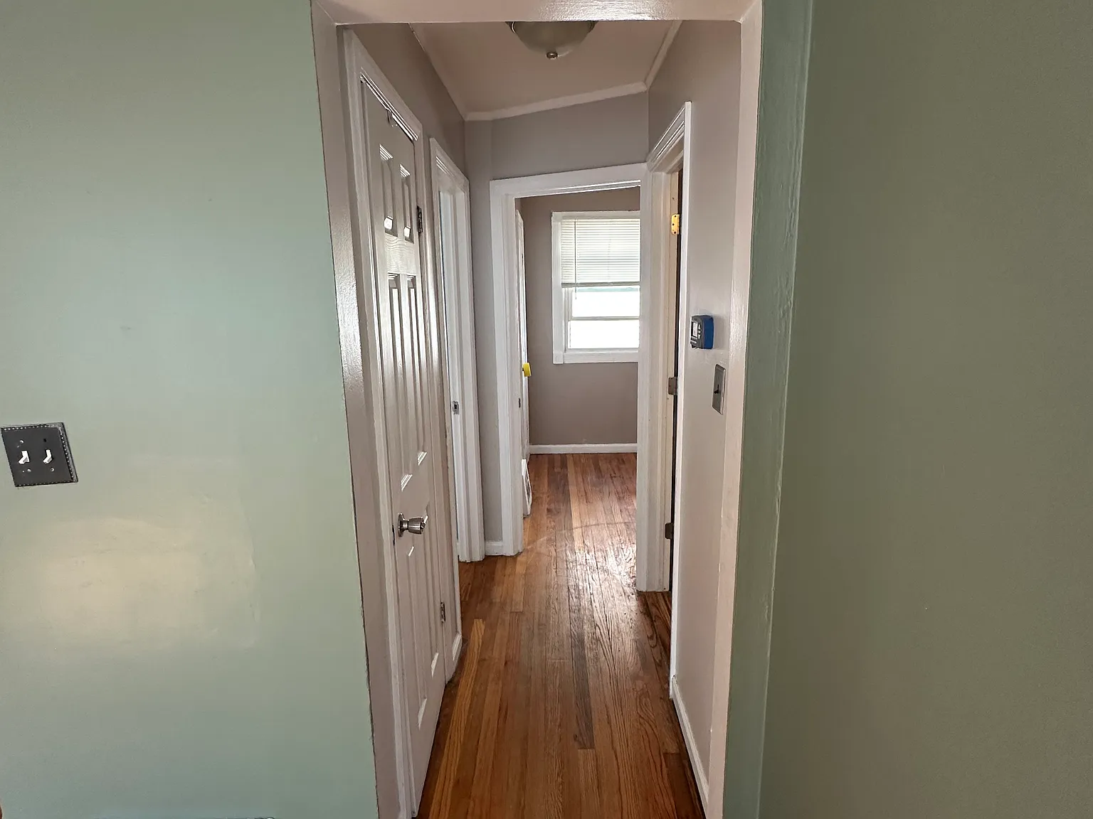 2 bed, 936 sqft, $1,300 — Photo 4