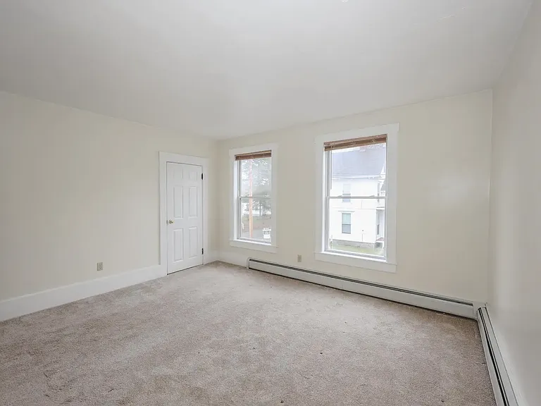 14 Chestnut St #2 — Photo 11