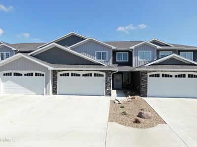 6005 Sonora Way, Bismarck, ND, 58503