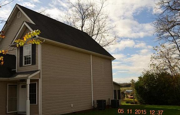 2nd image of 118 Village Ct #118