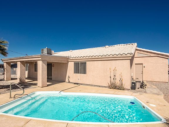 3rd image of 3250 Poppy Trail Dr