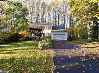 11578 Southington Ln, Herndon, VA 20170