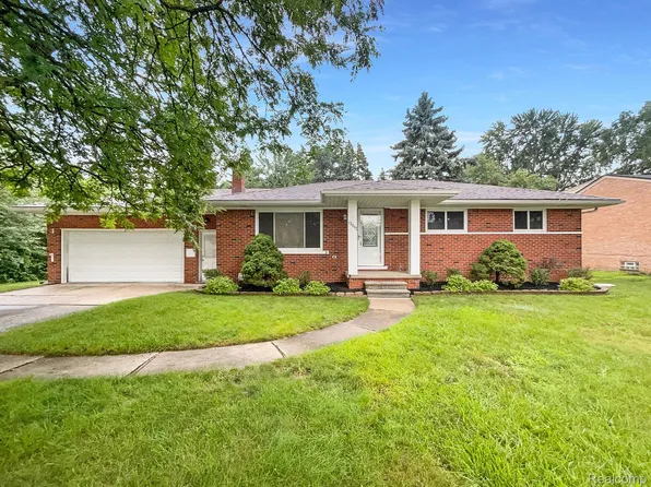 13442-21 Mile Rd, Utica, MI 48315