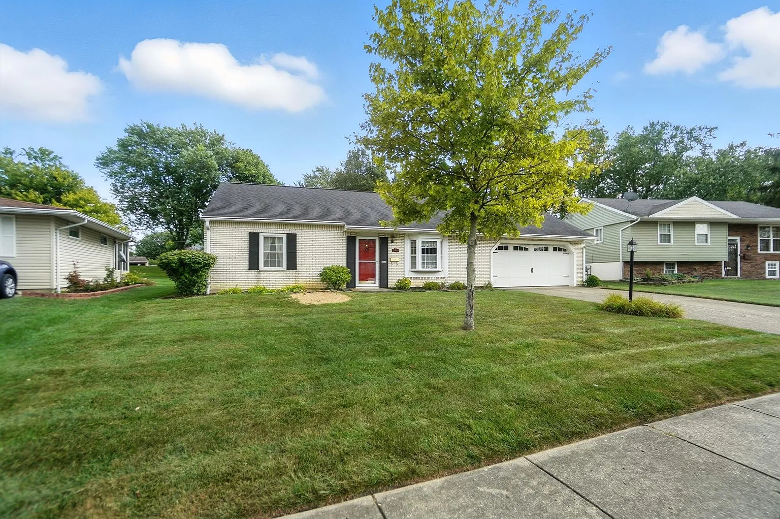 2900 Hyannis Dr photo 1