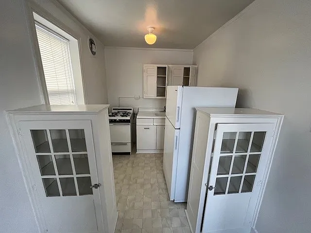 725 S Negley Ave — Photo 13