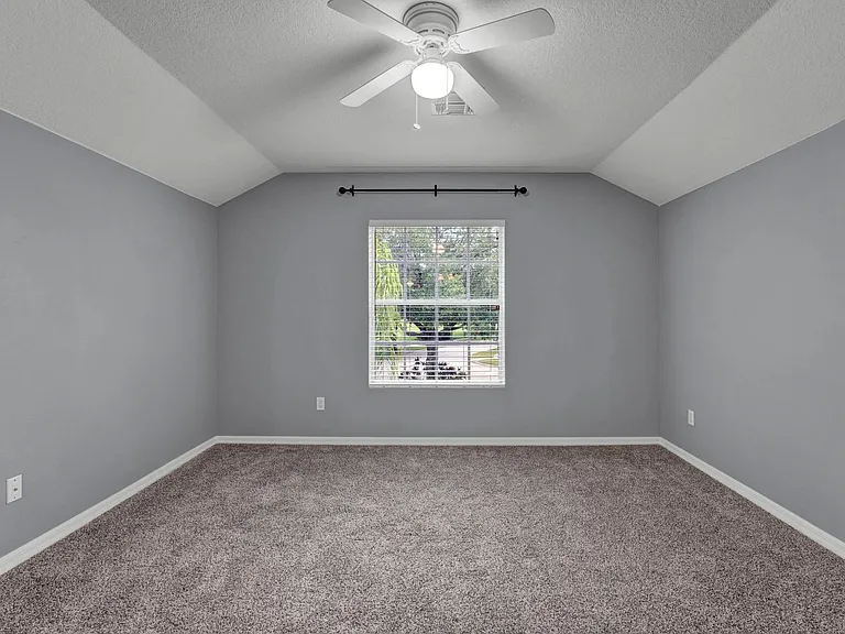 10029 Silk Grass Dr — Photo 17