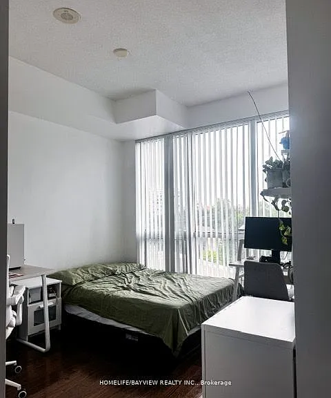 18 Holmes Ave #501 — Photo 6