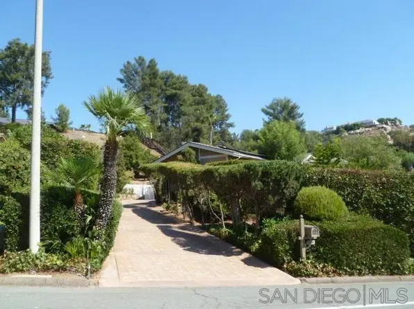 2008 Hidden Springs Dr, El Cajon, CA 92019