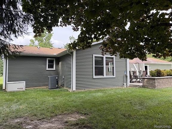 5th image of 3595 Davison Lake Rd