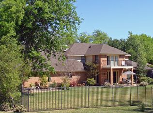 2417 Warner Rd, Fort Worth, TX 76110