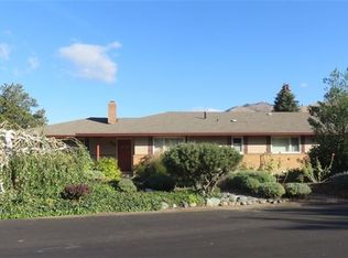 404 Valley View Dr, Cashmere, WA 98815
