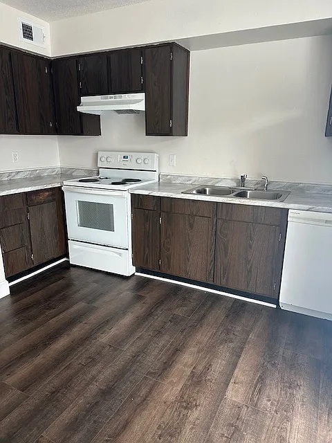 2290 Long Ave #5