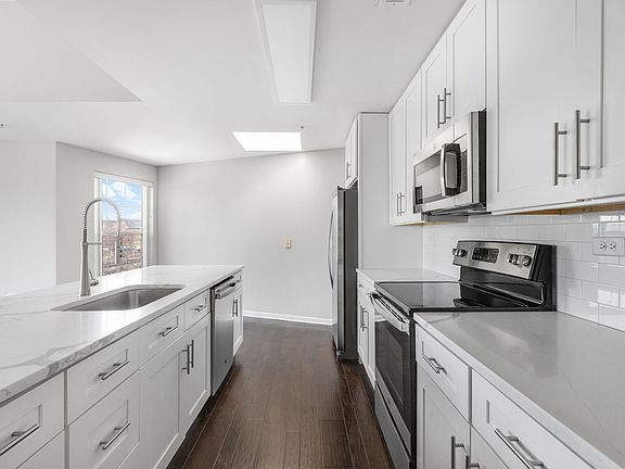 5th image of 1800 Dewes St Unit 310