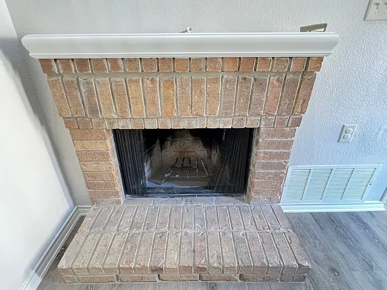 10913 Gable Dr — Photo 20