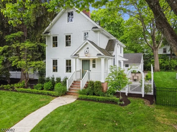 462 Grove St, Montclair Twp., NJ 07043