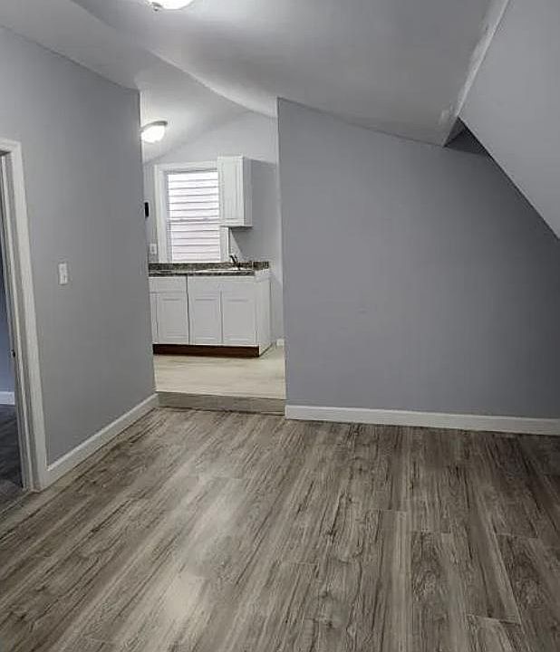 2nd image of 649 S 19th St #3