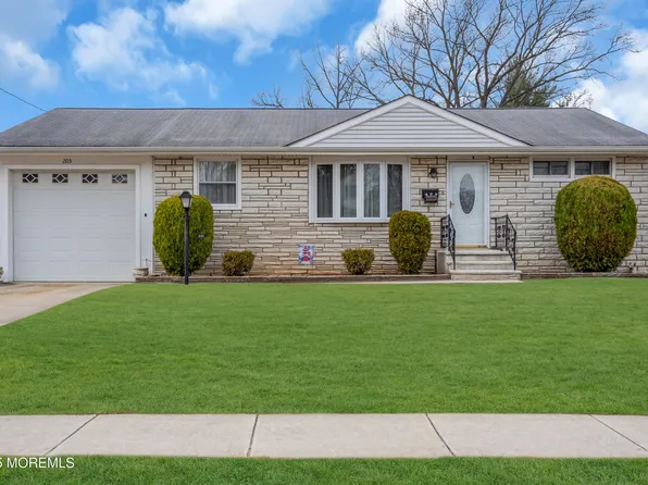 205 N Cummings Avenue, Glassboro Boro, NJ 08028