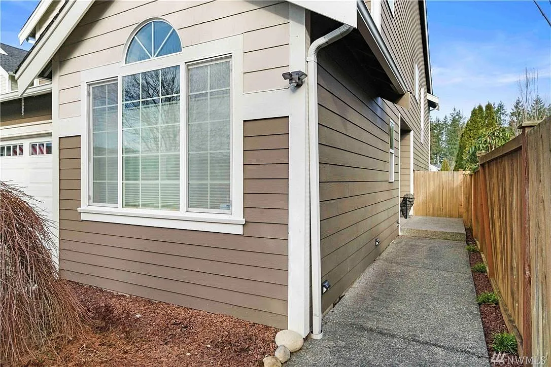 26138 242nd Ct SE — Photo 3