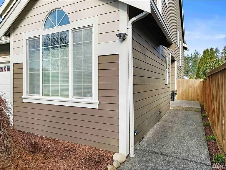 26138 242nd Ct SE — Photo 3