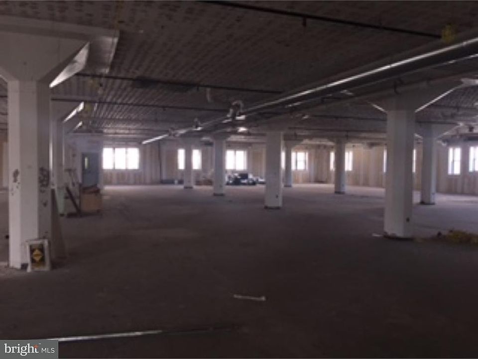 2nd image of 16 W Front St Floor 3