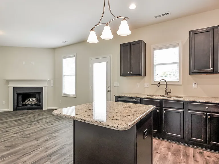 125 Crawford Pkwy — Photo 9