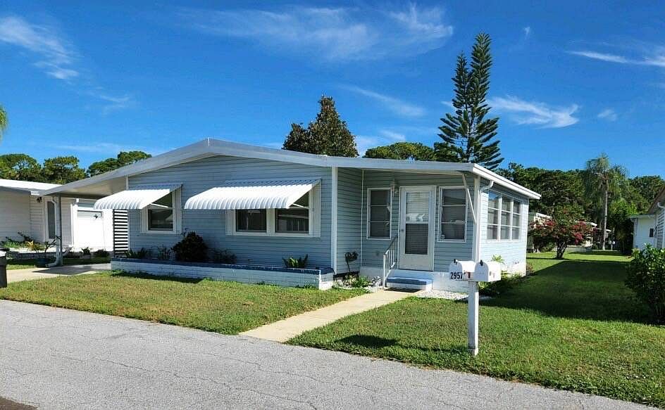 1st image of 2957 Ryder Ave