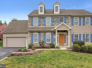 732 Deer Forest Rd, Harrisburg, PA 17111