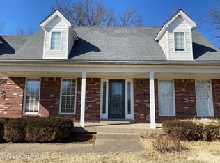 3015 Frank Lee Ave, Louisville, KY 40216