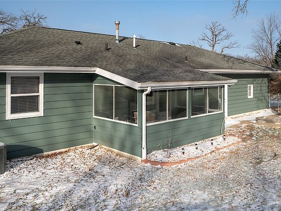 3rd image of 3979 Cox Ave NW