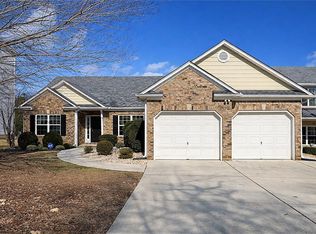 28 Lanier Xing, Hiram, GA 30141