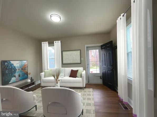 117 E Washington Ave, Clifton Heights, PA 19018