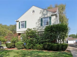 18107 Scottsdale Blvd, Shaker Heights, OH 44122