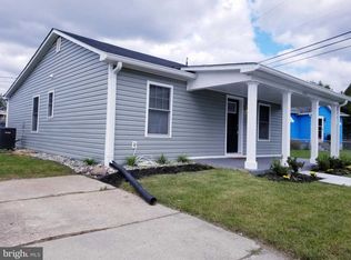 1113 Cord St, Middle River, MD 21220