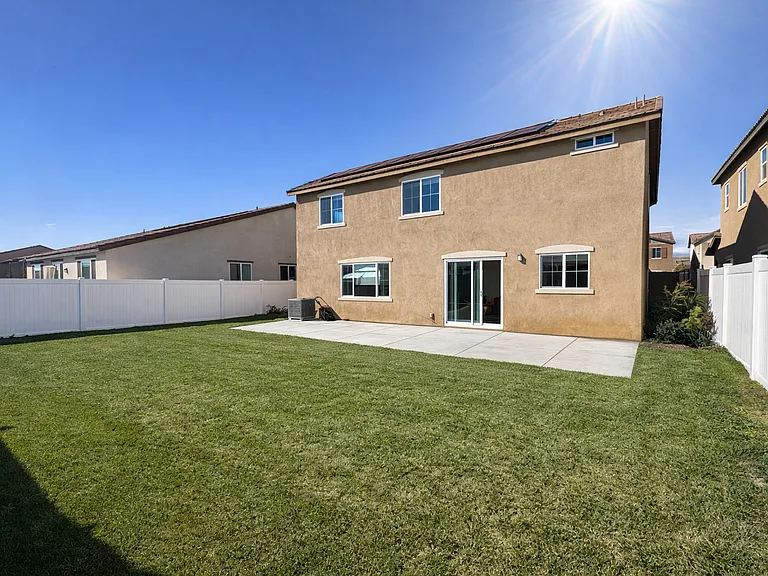 5161 Rowel St — Photo 7
