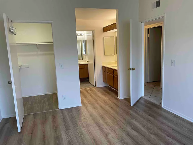 13825 Beaver St #98 — Photo 20
