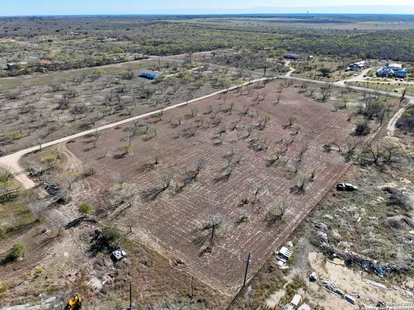 575 County Road 5780 LOT 36, Castroville, TX 78009