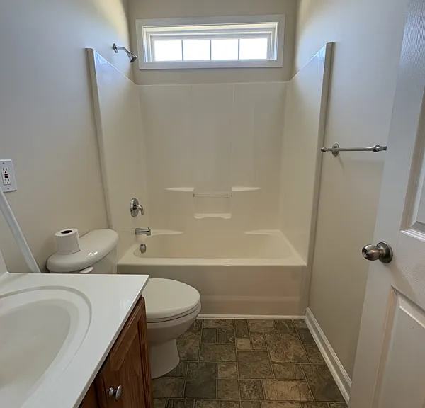 101 Brentmoor Pl — Photo 16
