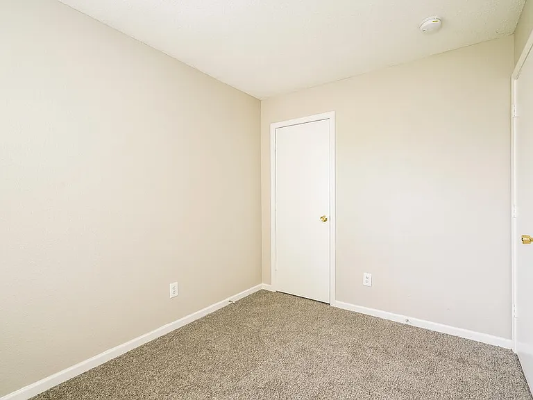 8544 Sweet Birch Dr — Photo 16