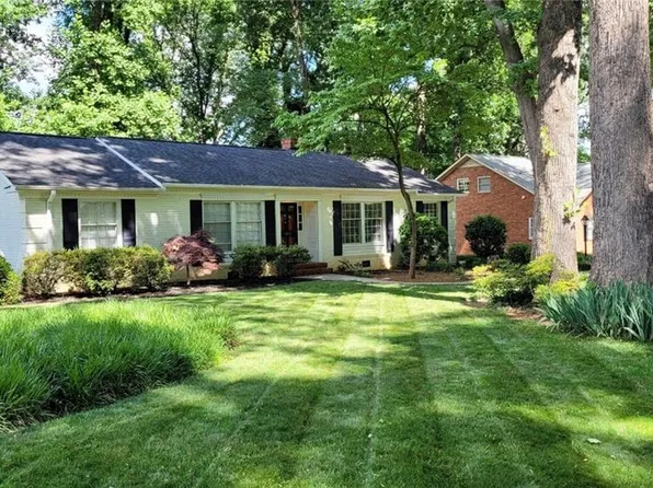 1415 Knightwood Dr, Greensboro, NC 27410