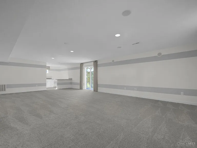 8705 Quietwood Ln — Photo 38