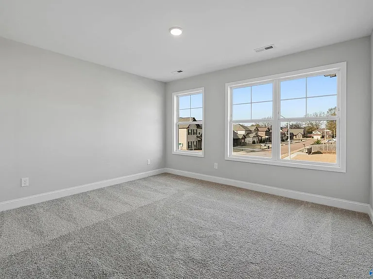 1755 Stampede Cir SE — Photo 9