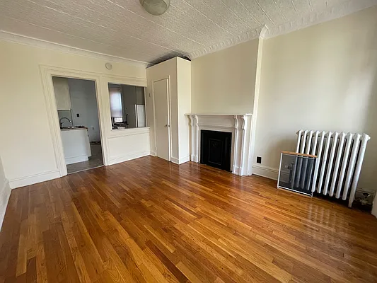 Rented by Highline Residential | media 34