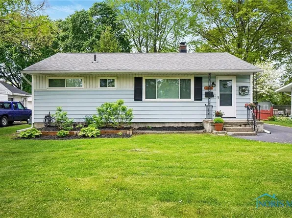 1079 Leith St, Maumee, OH 43537