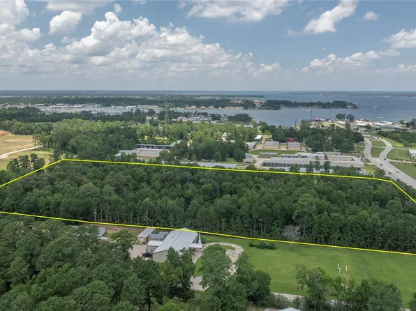 McCaleb Rd, Conroe, TX 77305