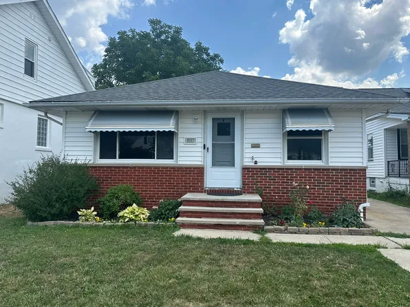 1517 Fruitland Ave, Mayfield Heights, OH 44124