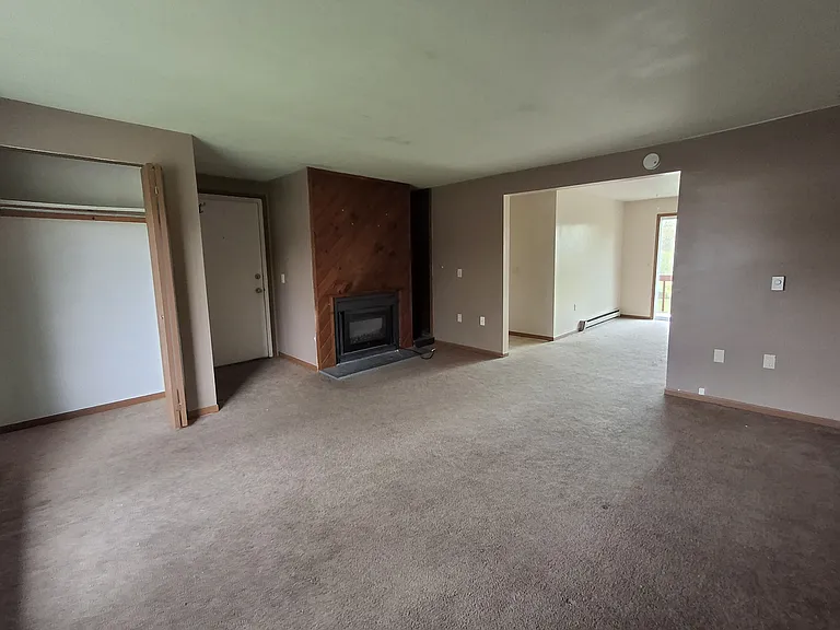 35 Park Ave #4 — Photo 10