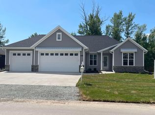 W6581 Ethan Dr, Appleton, WI 54915