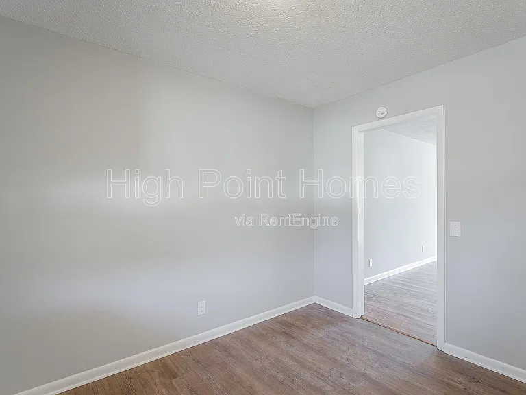 125 Swafford Rd #B — Photo 6