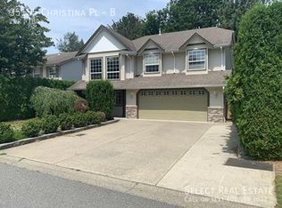 35155 Christina Pl #B, Abbotsford, BC V2S8H1