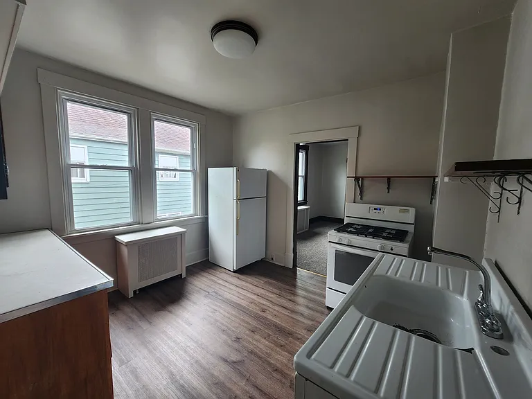 407 Franklin St #2 — Photo 7